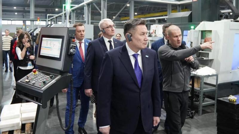 Предприятия Алтайского края делятся опытом с казахстанцами в сфере АПК