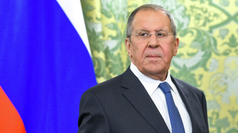 Европа сейчас буквально находится в истерике - Сергей Лавров
