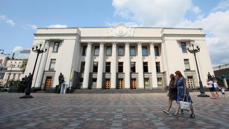 Киев умоляет о срочных переговорах: к концу года все будет кончено
