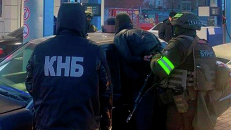 КНБ задержал 20 членов ОПГ в восьми регионах Казахстана