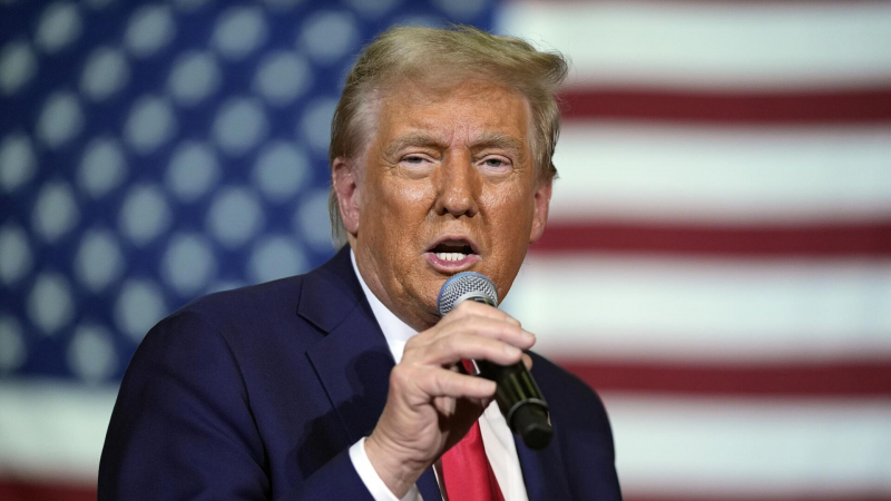 Команда Трампа будет требовать от НАТО увеличить траты на оборону, пишет FT