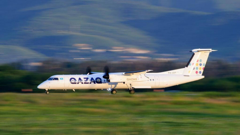 Комиссию по расследованию инцидента с шасси самолета Qazaq Air создадут в Казахстане