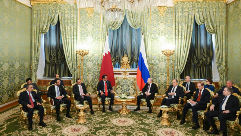 Путин и эмир Катара обсудят контакты России и США