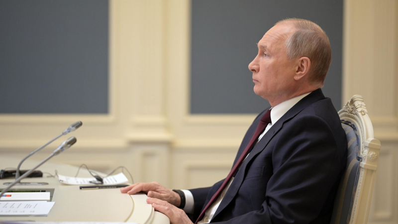 Путин и султан Омана обсудят взаимодействие на мировой арене