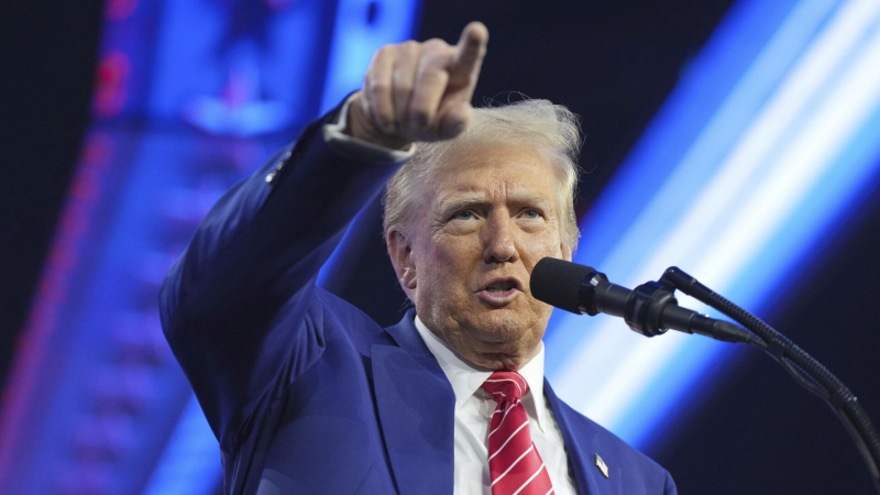 СМИ узнали о неожиданном шаге Трампа по Украине