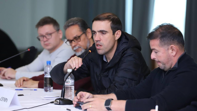 В Актау приехали специалисты из Бразилии для помощи в расследовании причин авиакатастрофы